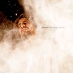 <strong>Carnaval e Putaria</strong><br>
Januei<br>
Single<br>
2016<br>
<h6><div class="escute"><span><a href="http://januei.bandcamp.com" target="_blank">Bandcamp</a></span></div></h6> Capa do disco Carnaval e Putaria, do Januei